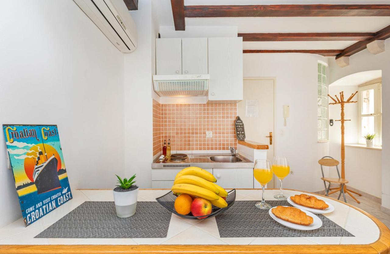 Studio Apartments Old Town Inn And Marko Dubrovnik Bagian luar foto