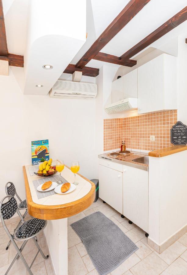 Studio Apartments Old Town Inn And Marko Dubrovnik Bagian luar foto