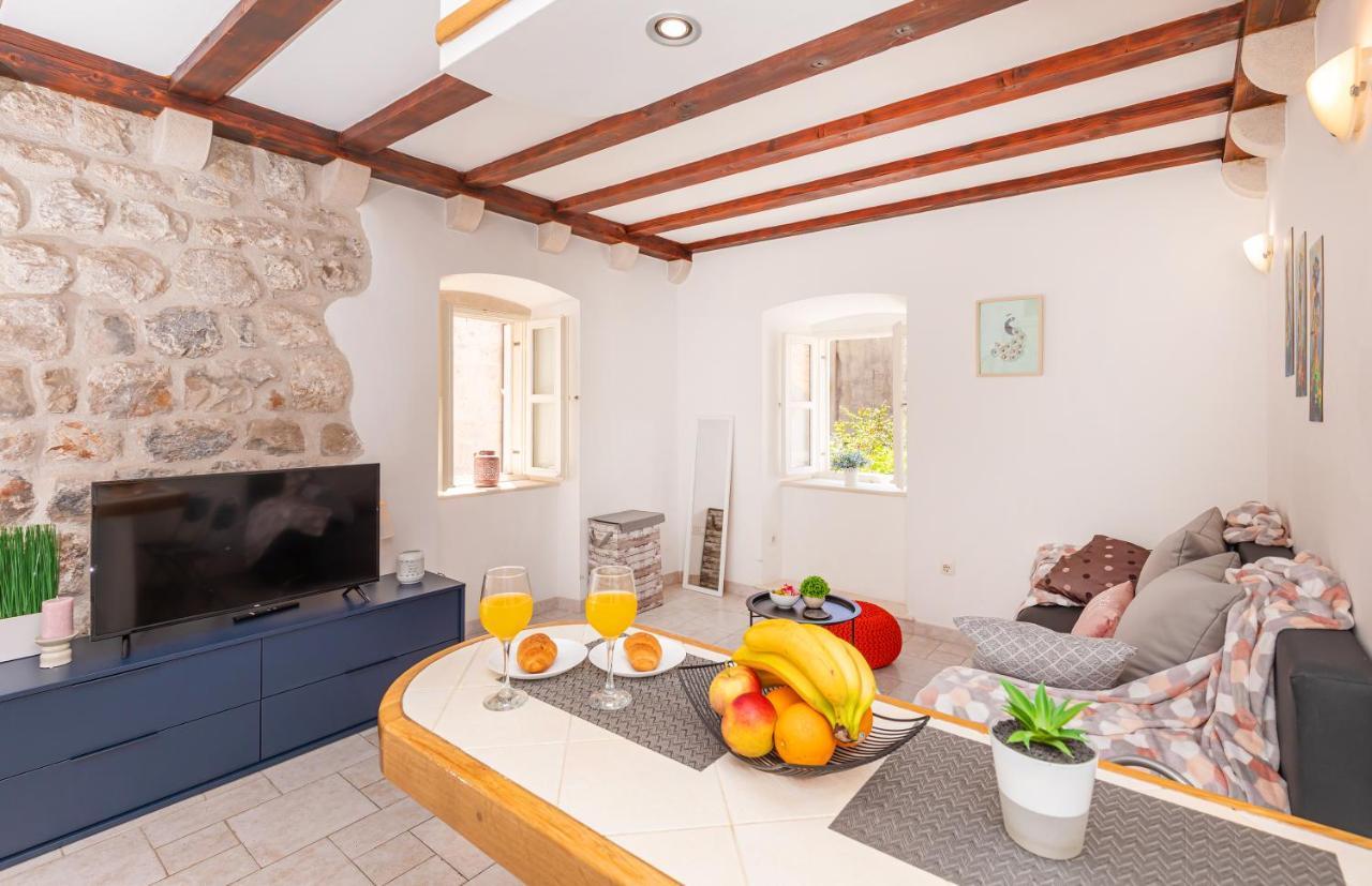 Studio Apartments Old Town Inn And Marko Dubrovnik Bagian luar foto